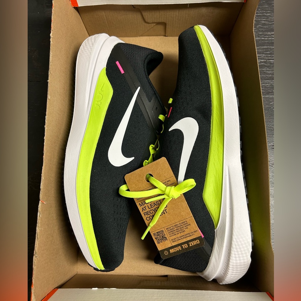 Nike Air Windflo men’s size 12